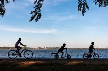 Pielgrzymka rowerowa z Potworowa dotarła do klasztoru na Jasnej Górze