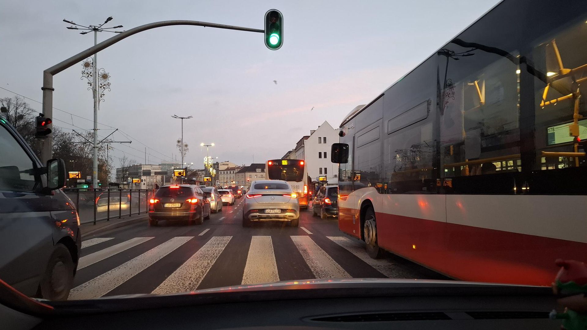 Taka rzeczywistość utrudnia funkcjonowanie Gdańszczanom 