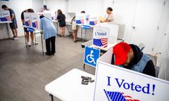 Wyborczy wyścig ruszył. Trzy stany już głosują