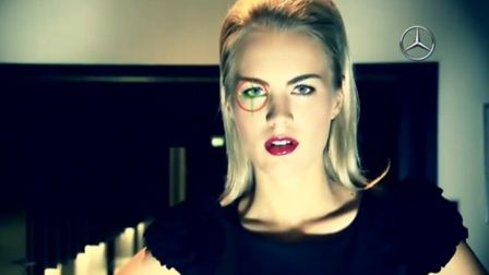 Mercedes CLS i piękna kobieta - badania Mercedesa