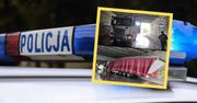 Kierowca nie zauważył znaku. Ciężarówka zaklinowała się pod wiaduktem