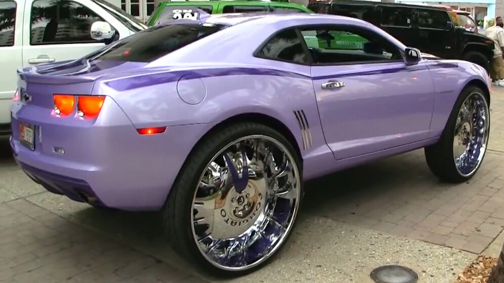 Absurdalnie duże felgi - czy 30 cali to za mało? 1