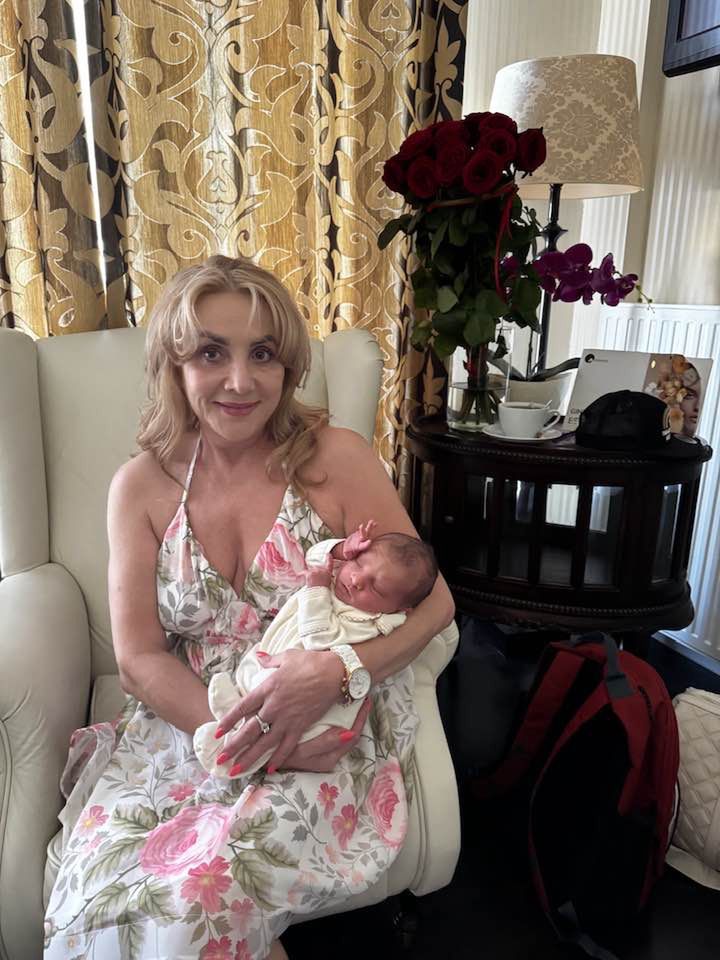 Danuta Martyniuk z wnukiem