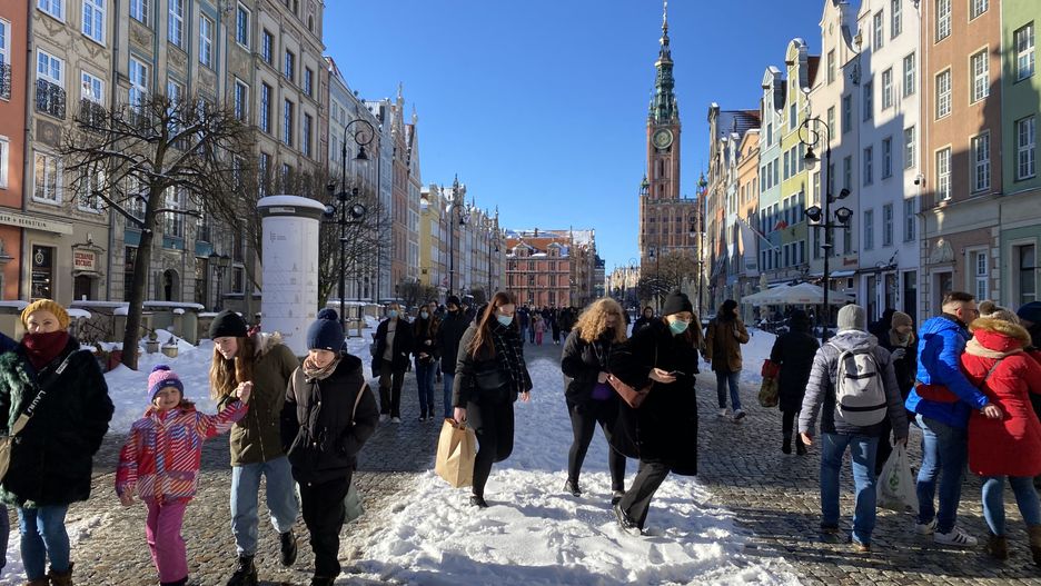 Tak w sobotę, 13 lutego wyglądała ul. Długa w Gdańsku 