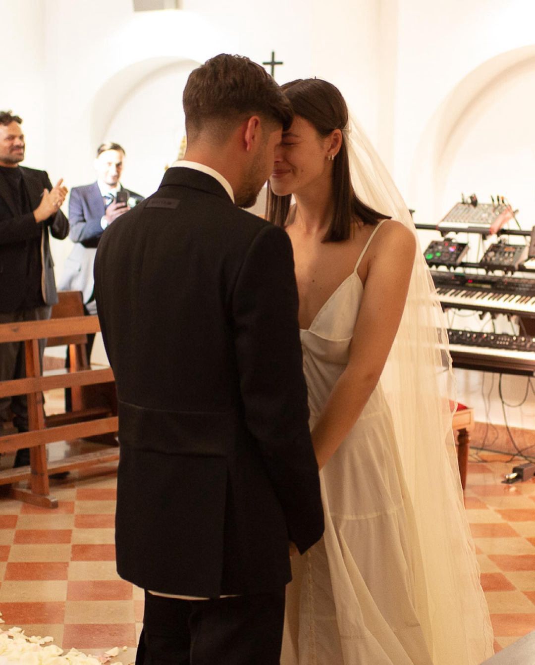 Nowa ukochana Leonardo DiCaprio jeszcze niedawno ślubowała miłość innemu mężczyźnie