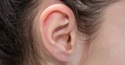 Zapalenie ucha – objawy, przyczyny, leczenie i powikłania
