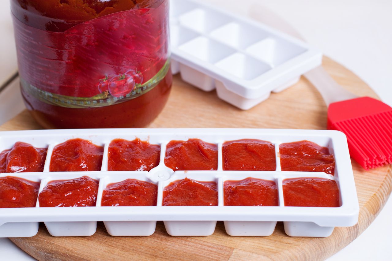 It's best to freeze the concentrate in molds.