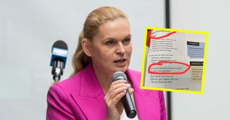 Nowacka przywraca oryginalny zapis w podręczniku. "Niemiec" zastąpi "Krzyżaka"
