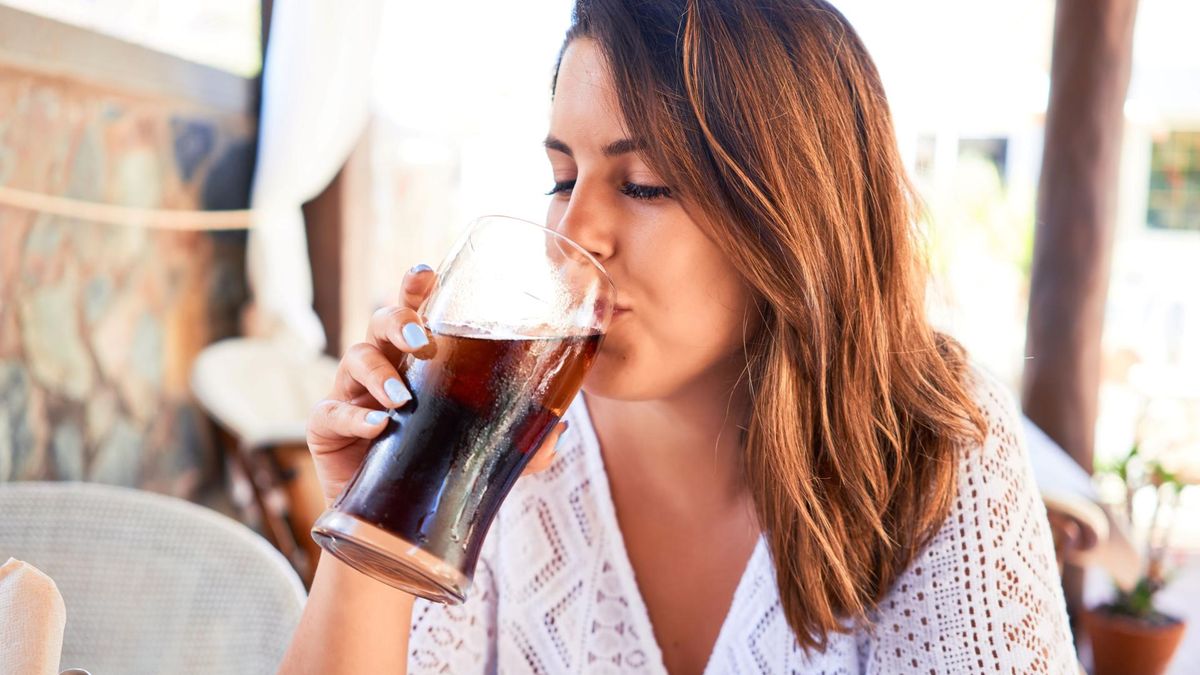 Picie słodzonych napojów gazowanych to prosta droga do cukrzycy