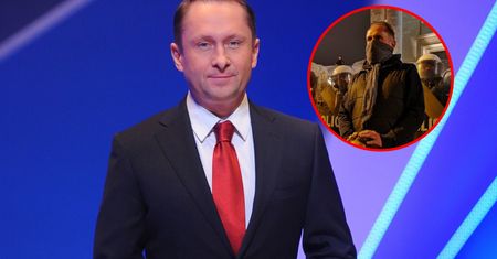 Kamil Durczok na strajku kobiet. Jego postawa wywołała wiele kontrowersji