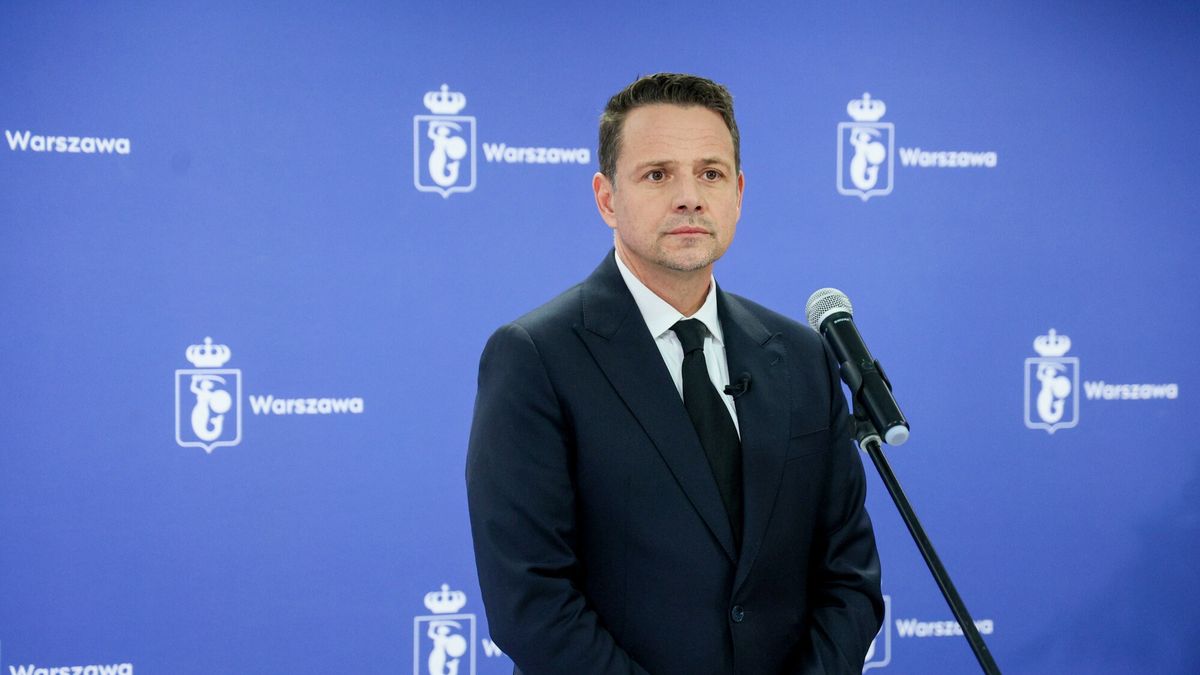 Rafa? Trzaskowski nt. wsparcia dla m?odych rodzin
Fot. Pawel Wodzynski/East News, 03.01.2025. Warszawa. Konferencja prasowa prezydenta m.st. Warszawy Rafala Trzaskowskiego (n/z), w sali konferencyjnej Centrum Edukacyjnego w Szpitalu Specjalistycznym im. Swietej Rodziny przy ul. Madalinskiego.Tematem spotkania byly dzialania, jakie podejmuje stolica, aby wesprzec mlode rodziny.
Pawel Wodzynski