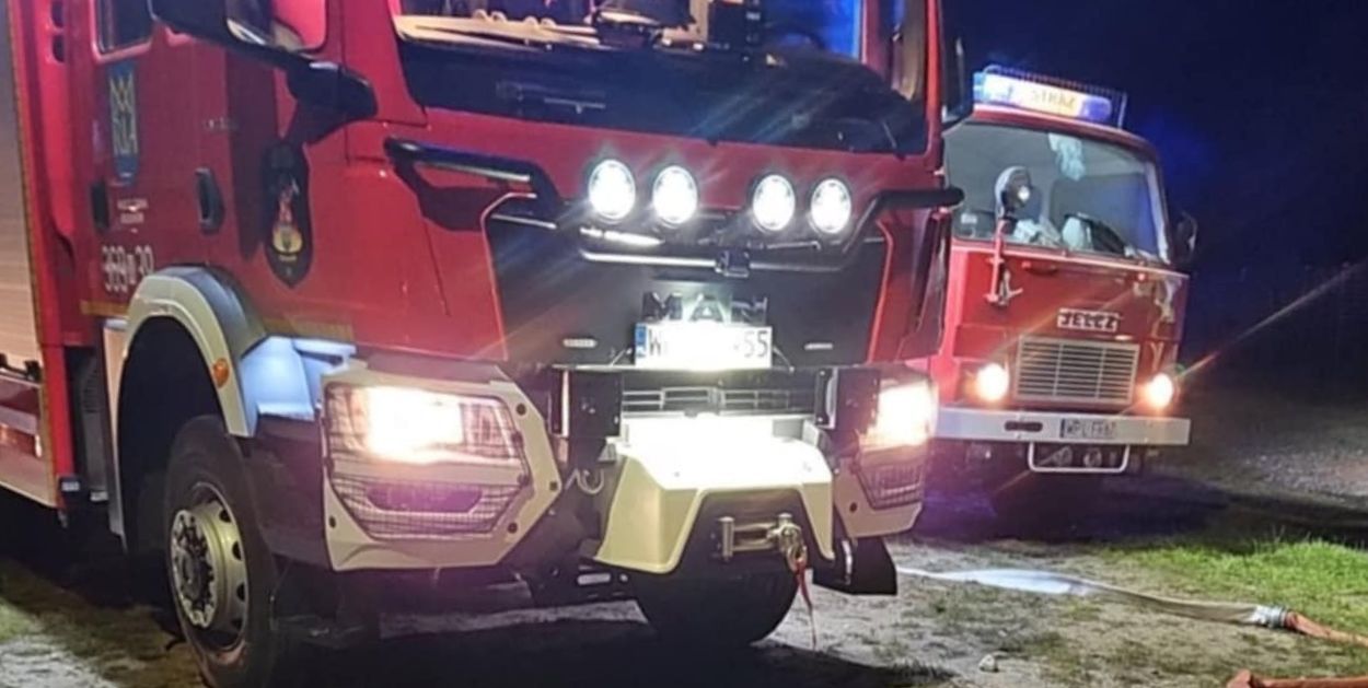 Pożar domu w Bodzanowie. Rodzina z trójką dzieci straciła dach nad głową – trwa zbiórka pomocowa