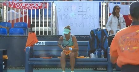 Magda Linette awansowała do trzeciej rundy turnieju w Miami.