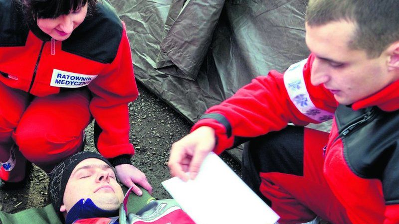 W ćwiczeniach wzięło udział kilkuset studentów medycyny