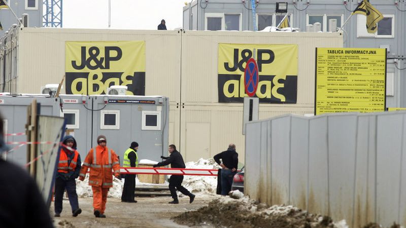 W środę na placu budowy było pusto. Już wkrótce prace mają ruszyć pełną parą