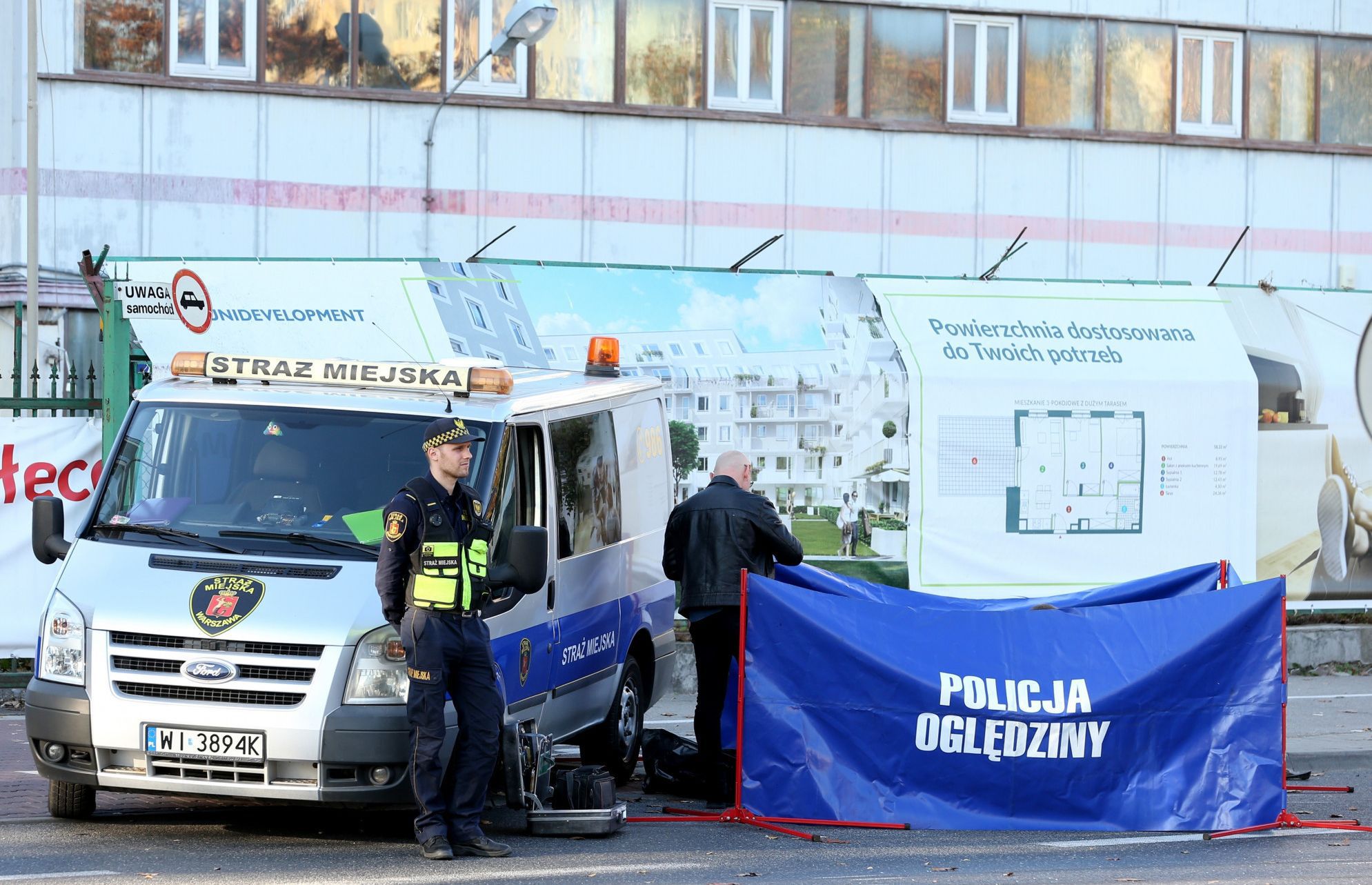 Wypadek bmw na Sokratesa. Zaskakująca reakcja Polaków [NASZE BADANIE] 