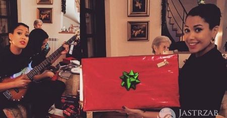 Nie zgadniecie z kim Patricia Kazadi spędza święta! Pokazała zdjęcia z całą rodziną i wręczanie prezentów przez seksowną... Mikołajkę