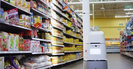 Wielka sieć handlowa testuje w sklepach roboty. Wykonują pracę człowieka w 90 sekund
