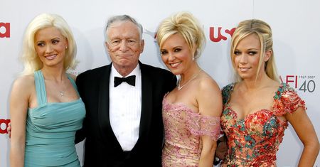 Hugh Hefner w ciężkim stanie? "Wygląda, jakby schudł 40 kilogramów"
