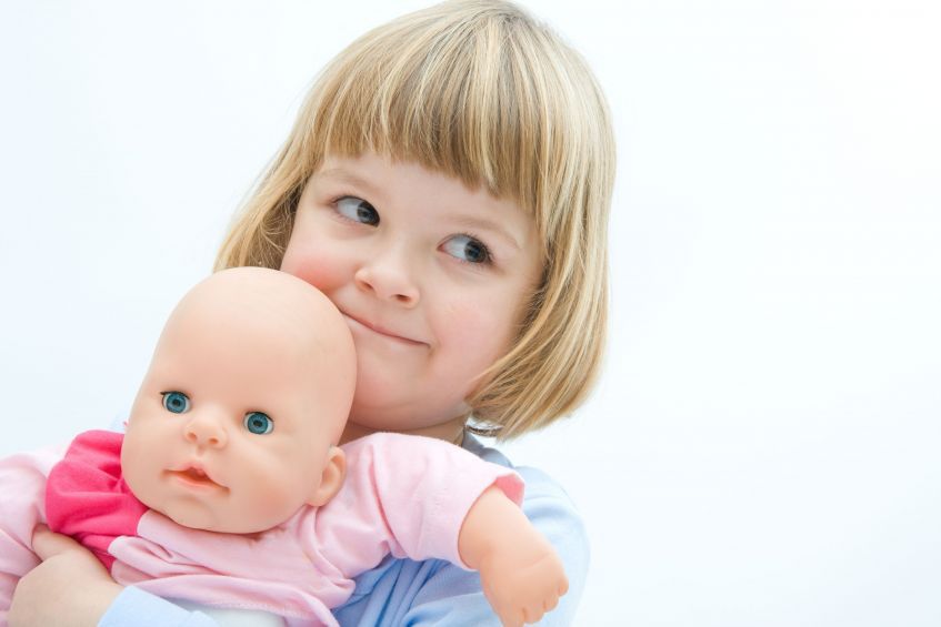 Lalka bobas – dlaczego warto ją kupić swojemu dziecku?