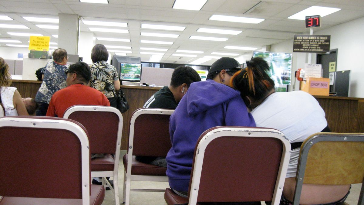 W Polsce zgodnie z metodologią Eurostatu bezrobocie wynosiło 3,8 proc.