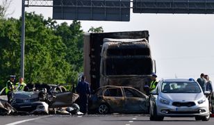 Kierowca od koszmaru na S6 chce na wolność. Śledczy badają ciała
