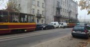 Karambol w Łodzi. Zderzyły się cztery auta i dwa tramwaje