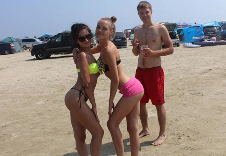 Zrujnowane pamiątki z wakacji. Mistrzowie drugiego planu atakują