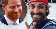 Książe Harry zaskoczył fryzurą. Internauci twierdzą, że wygląda teraz jak Maciej Dowbor. On też zmienił image