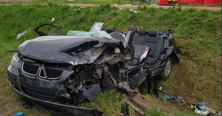 Droga nad morze zablokowana po wypadku. Dwie osoby nie żyją