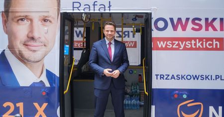"Tłuste koty nie wyśpią się na dębowym biurku w moim gabinecie"