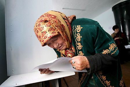 Prezydencki blok wygrał wybory parlamentarne w Kirgistanie