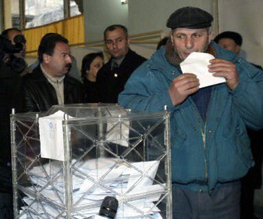 Gruzja: wybory prezydenckie są ważne