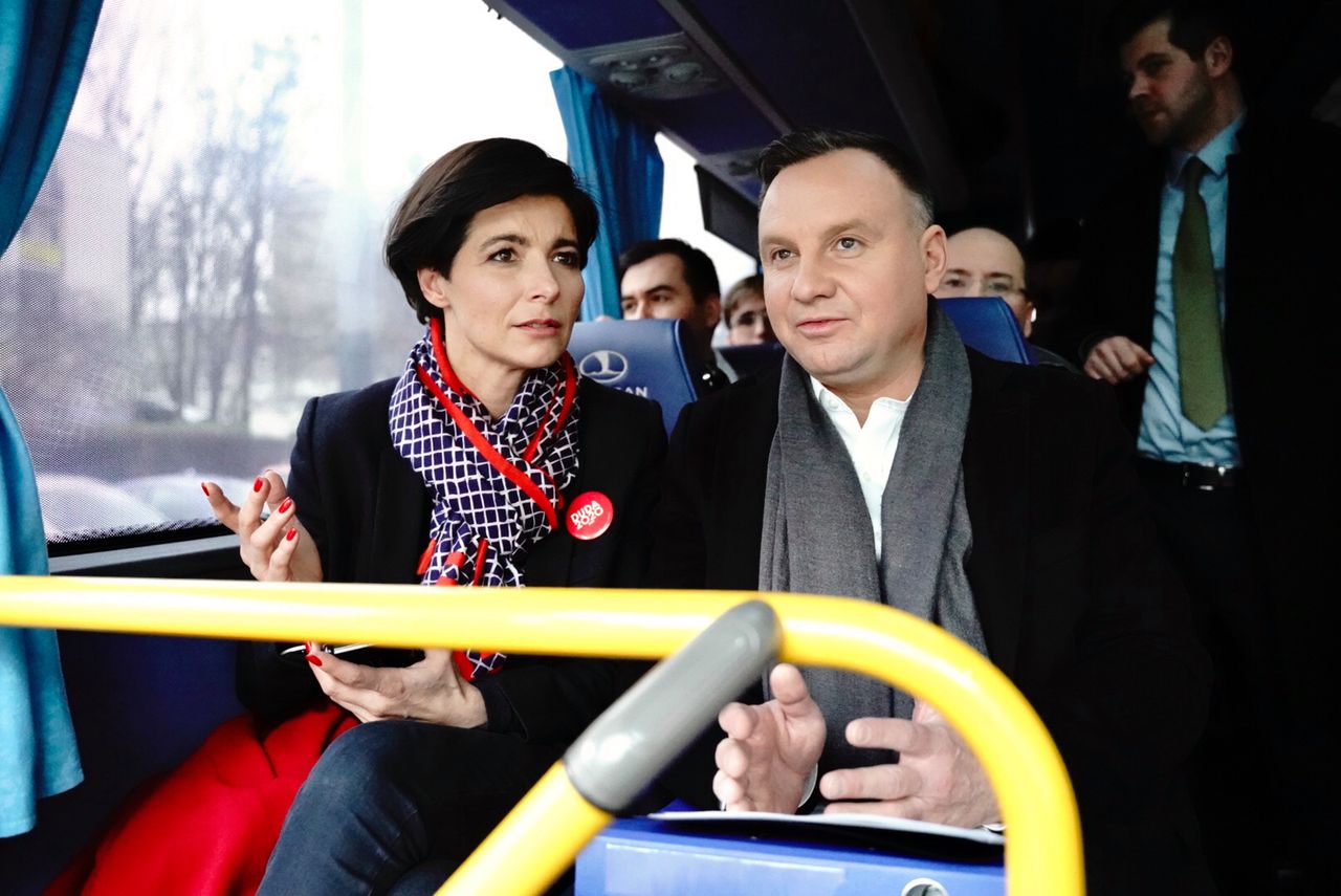 Wybory prezydenckie 2020. Andrzej Duda ma problem. Szefowa kampanii kradnie mu sympatię wyborców