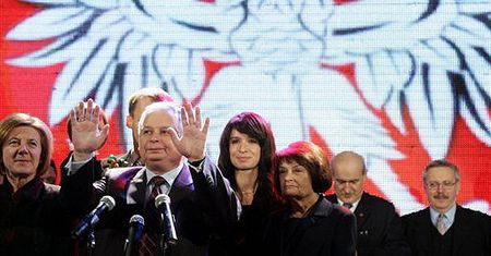 "Wymieńmy L. Kaczyńskiego na lepszy model!"