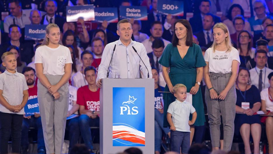 Rodzina Piskorzów z Otwocka podczas konwencji PiS chwaliła programy społeczne rządu.