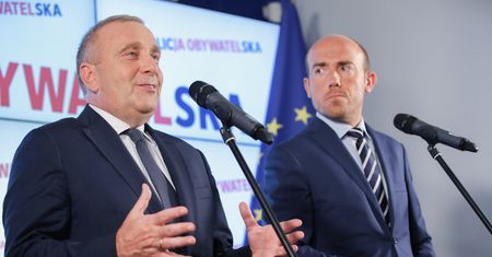 Roszady w Platformie Obywatelskiej. Młodzi chcą odsunąć Grzegorza Schetynę od władzy