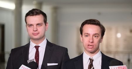Konfederacja chce dobrowolnego ZUS-u. Prezentuje projekt ustawy