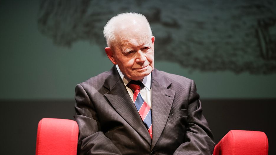 Zdaniem prof. Strzembosza potrzebna będzie weryfikacja wyroków wydawanych przez sędziów wskazywanych przez KRS