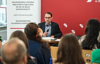 Bydgoszcz: "Narodowe Czytanie" poezji Jana Kochanowskiego z udziałem aktorów Teatru Polskiego