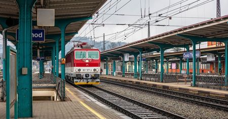 Czechy ostrzegają. Rosja próbuje sabotować europejskie koleje