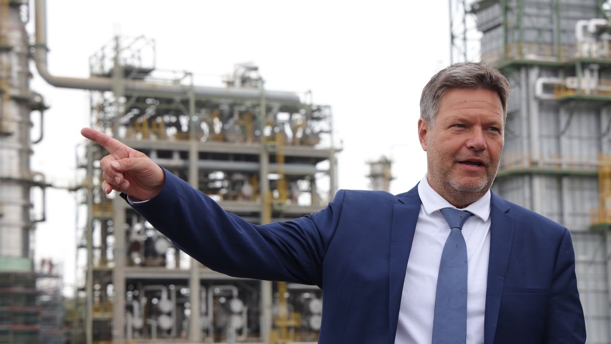 Minister Robert Habeck planuje kroki, mające zapobiec brakom energii na początku sezonu grzewczego 