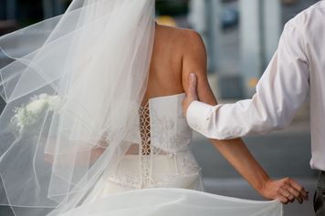 Fotograf zwiastuny rozwodu widzi już na ślubie. Wskazuje przesłanki