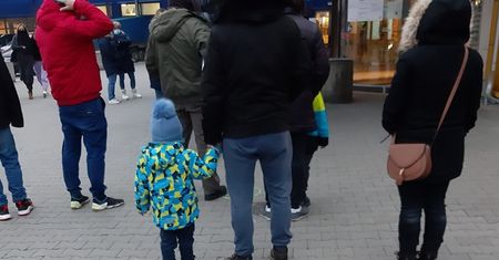 Pierwszy handlowy dzień w Nowym Roku. Znów kolejki przed Ikeą