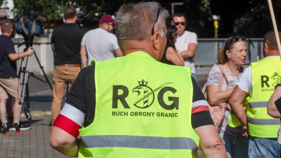 pikieta
Krzysztof �wik
granica, kontrola poselska, niemiecka, polsko-niemiecka, �ytawa, graniczna, graniczne, kontrola, kontrole, na granicy, pikieta, polsko niemieckiej, polsko niemiecka, Ruch Obrony Granic