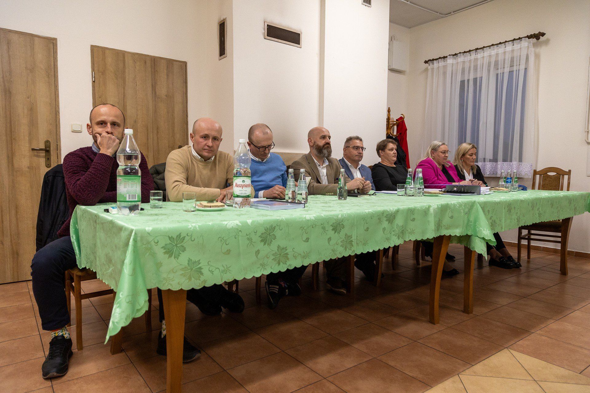 Zebranie w Domu Ludowym w Prucheńsku Dużym w sprawie budowy kurników przemysłowych.