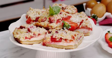Ciasto z truskawkami nieco inaczej. Zrób, a na pewno wrócisz do naszego przepisu dnia