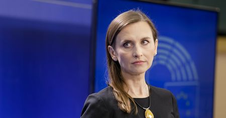 Sikorski starł się z Sakiewiczem. Spurek reaguje na słowa o "wieprzu"