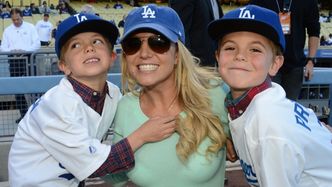 Britney Spears pokazała zdjęcie z DORASTAJĄCYMI SYNAMI! "Moi chłopcy są już tacy duzi" (FOTO)