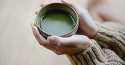 Dlaczego warto pić matchę? 5 powodów, dla których zielona herbata w proszku podbija świat